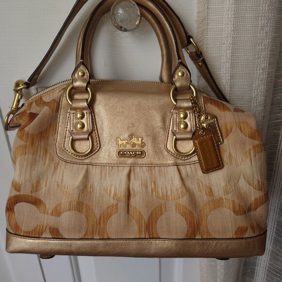 Coach Gold Ikat Op Art - Picture 1 of 15